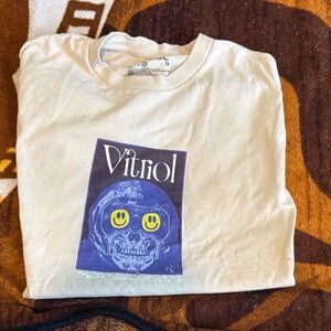 Vitriol size S tshirt